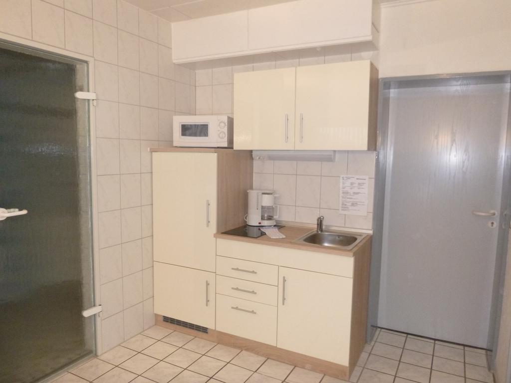 Hotel Haus Delphin à Bad Wildungen Extérieur photo