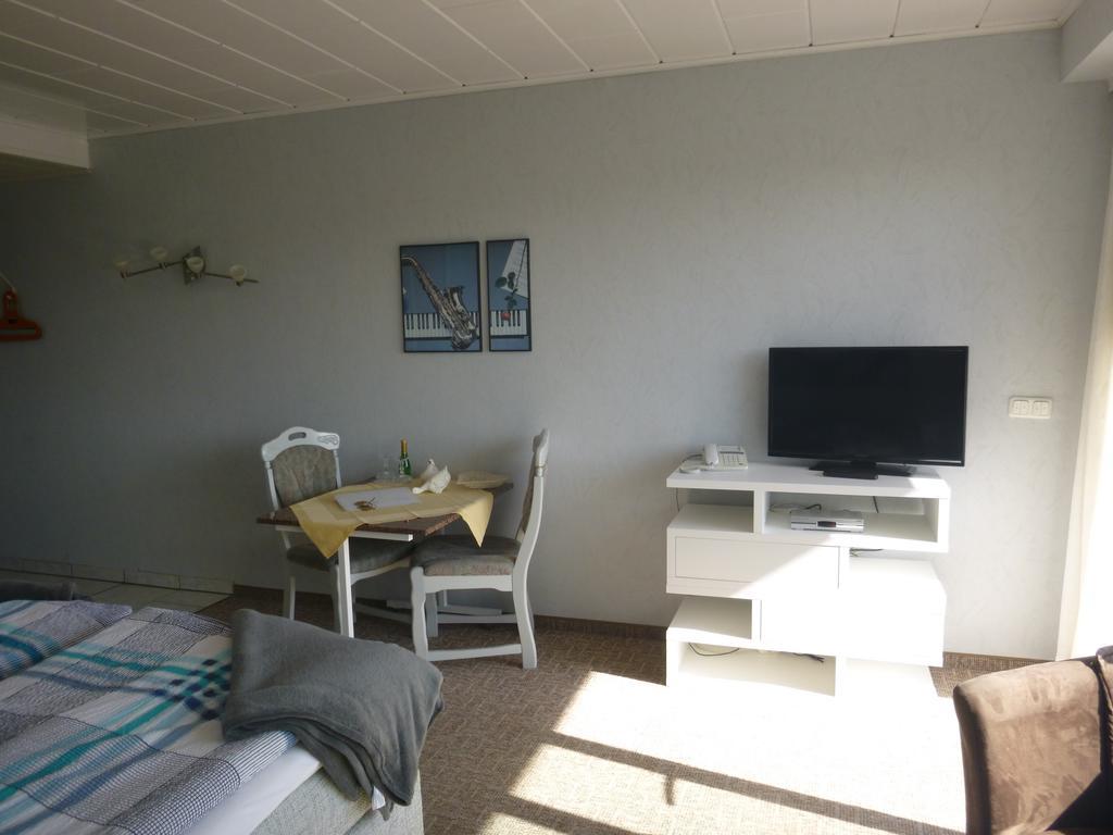Hotel Haus Delphin à Bad Wildungen Extérieur photo